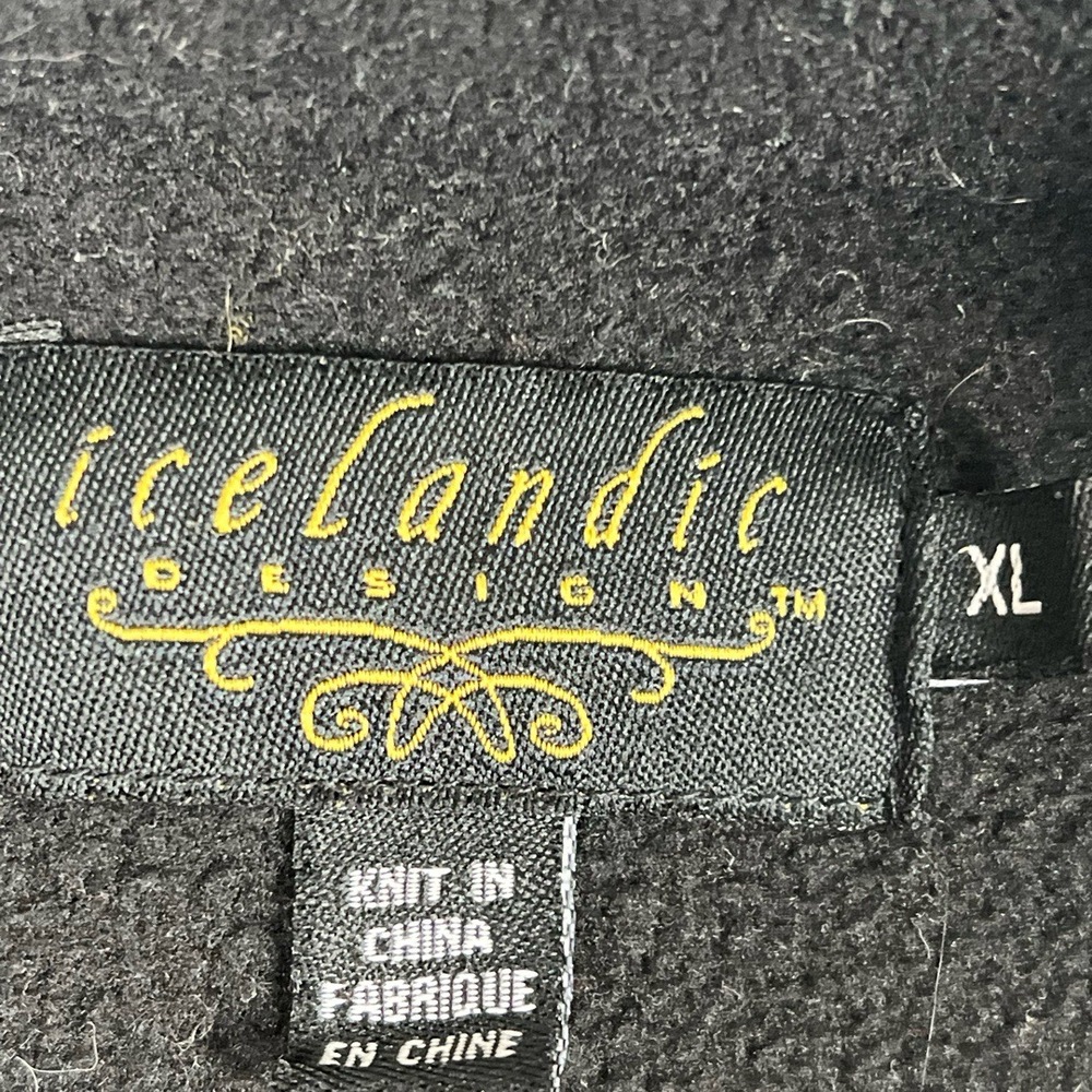 Icelandic Design Polar Fleece Vest Womens‎ XL Black Red Embroidery Nordic Scandi - Picture 4 of 9